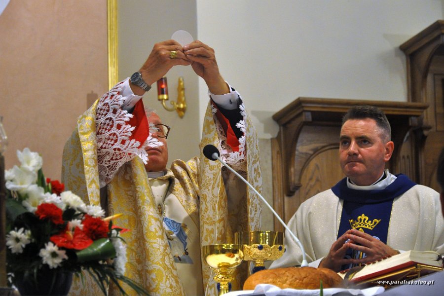 075 Liturgia Eucharystii.jpg